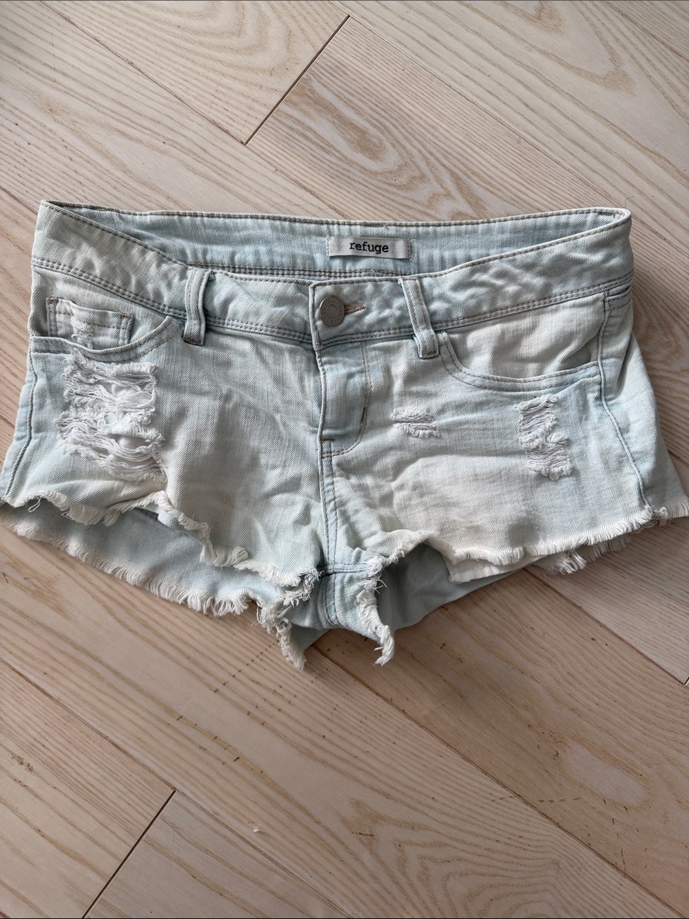 Refuge by Charlotte Russe Light Wash Distressed Denim Cutoff Shorts